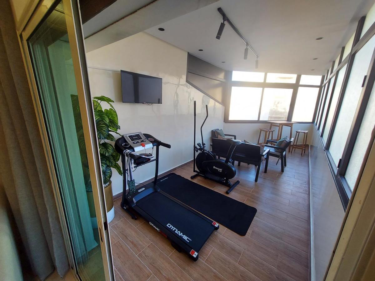 Modern Apartment Opposite The Hassan2 Mosque, Very Well Equipped And Stylish, 85 M2 With Gym And Direct Sea View With Underground Garage , Prohibits Unmarried Couples Of Arab Origin คาซาบลังกา ภายนอก รูปภาพ