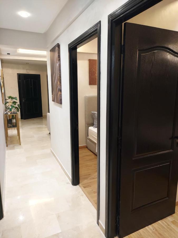 Modern Apartment Opposite The Hassan2 Mosque, Very Well Equipped And Stylish, 85 M2 With Gym And Direct Sea View With Underground Garage , Prohibits Unmarried Couples Of Arab Origin คาซาบลังกา ภายนอก รูปภาพ