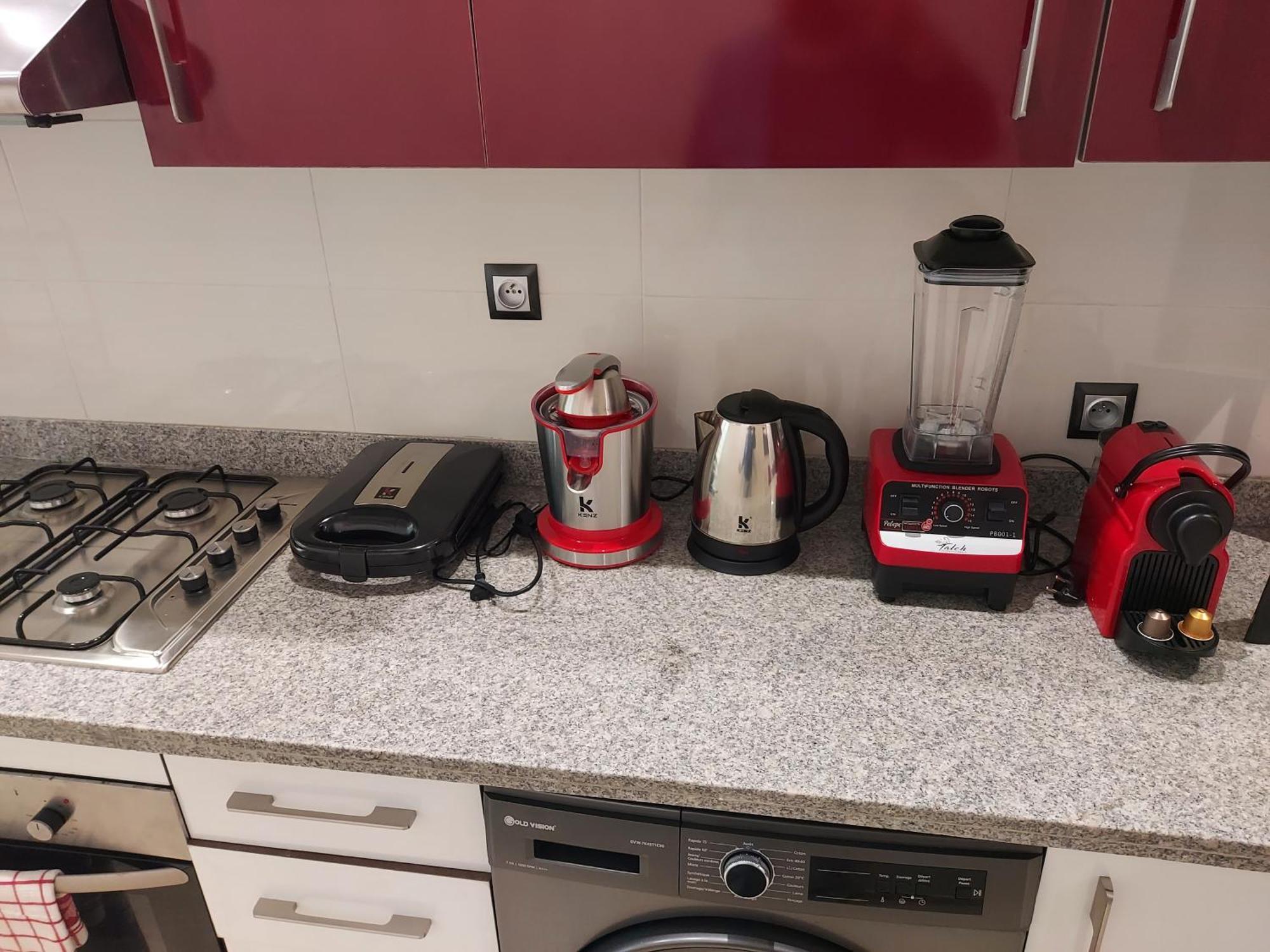 Modern Apartment Opposite The Hassan2 Mosque, Very Well Equipped And Stylish, 85 M2 With Gym And Direct Sea View With Underground Garage , Prohibits Unmarried Couples Of Arab Origin คาซาบลังกา ภายนอก รูปภาพ