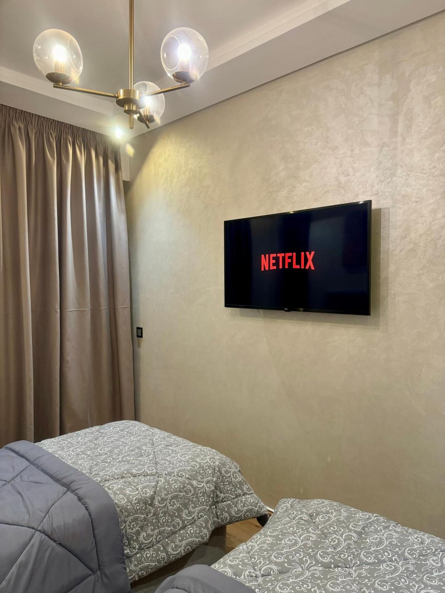 Modern Apartment Opposite The Hassan2 Mosque, Very Well Equipped And Stylish, 85 M2 With Gym And Direct Sea View With Underground Garage , Prohibits Unmarried Couples Of Arab Origin คาซาบลังกา ภายนอก รูปภาพ